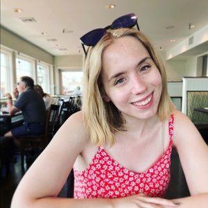 Meet your Posher, Allison